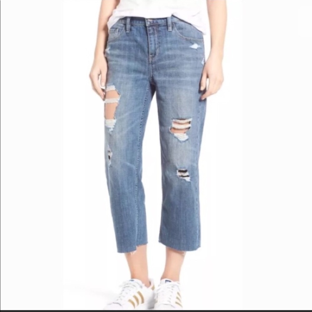 NWT TREASURE & BOND MID RISE BF CROP DISTRESSED
